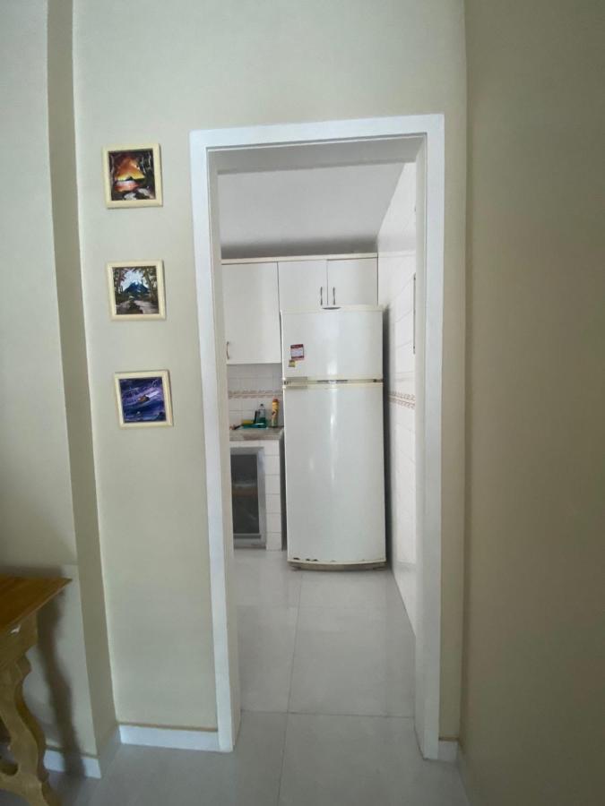 Abranches Apartment Cabo Frio - Praia Do Forte - 50 Metros Da Praia Exterior foto